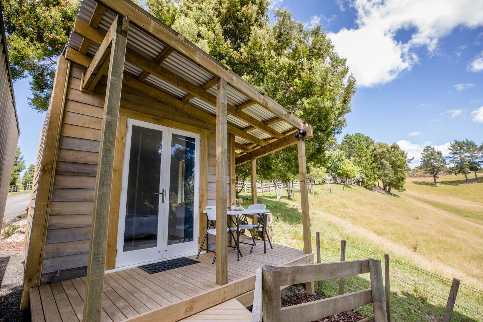 Private Cabin Close To The City Centre Whangarei Eksteriør billede